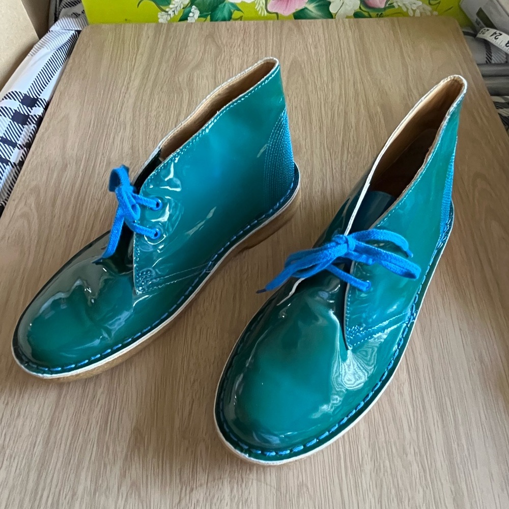 Clark’s ~ 100% Leather Boots